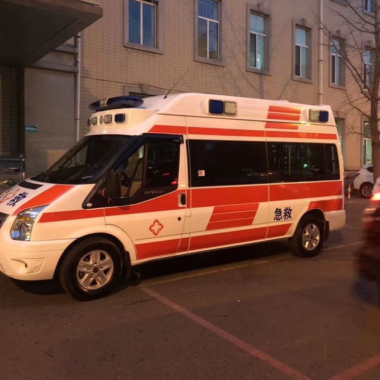 盐亭夜间租赁救护车护送病人转院：安全转运的 8 大核心注意事项